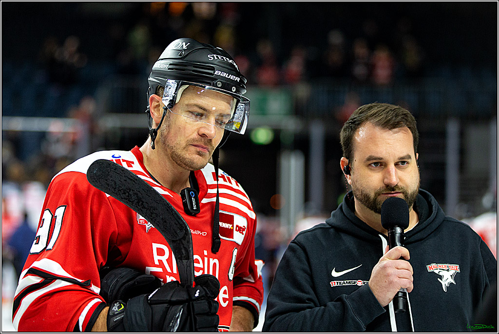 PENNY DEL; Koelner Haie- Schwenninger Wild Wings; Koeln, 06.12.2022